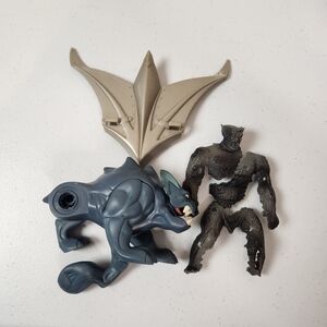 Disney Gargoyles Vintage Replacement Parts Pieces 1995 Kenner Stone Armour 90s